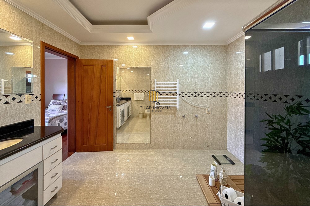 Casa 4 dormitórios no bairro São José