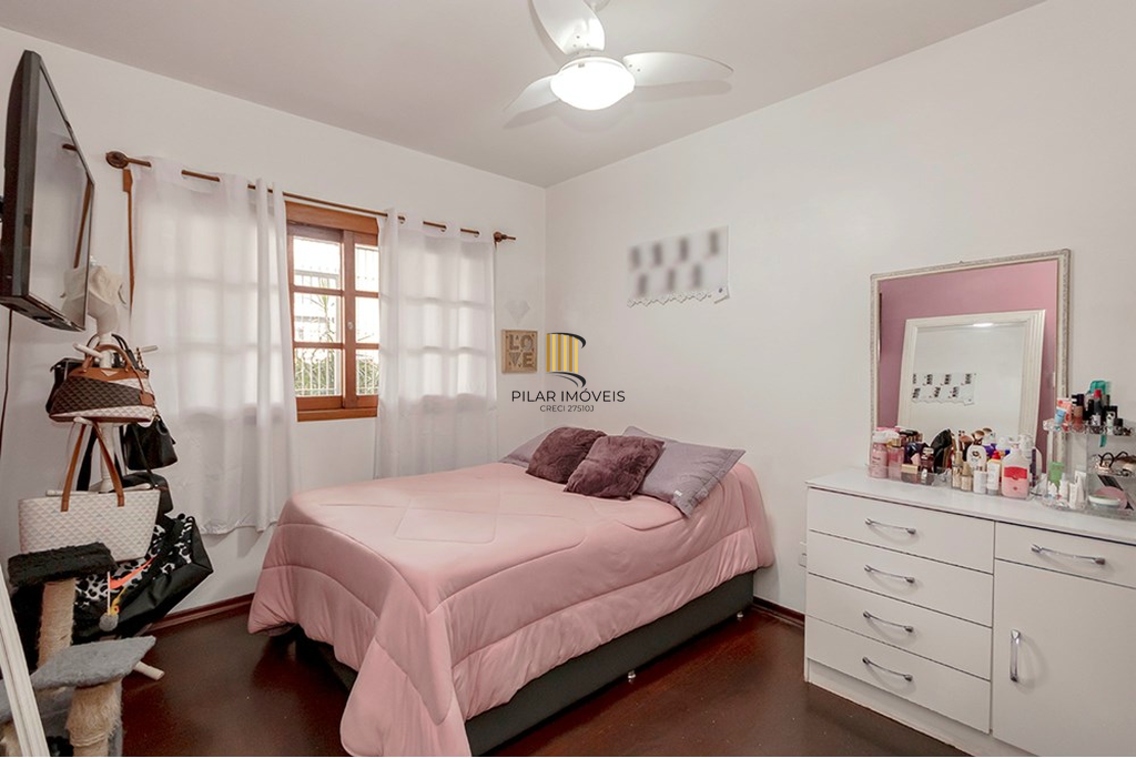 Casa 3 dormitórios no bairro Vila Jardim