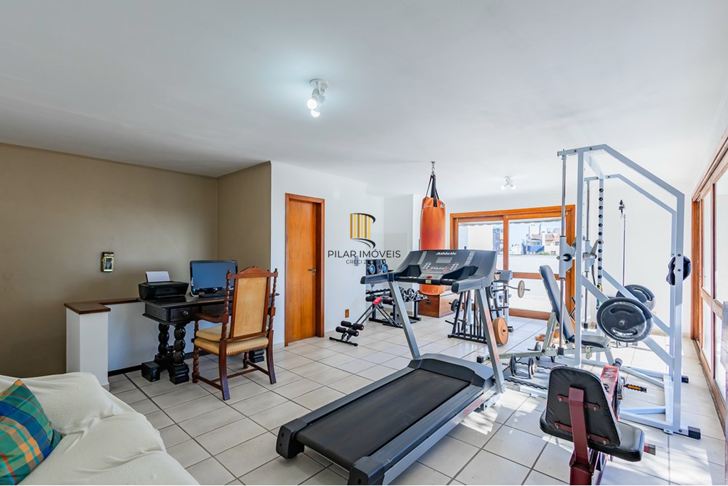 Cobertura 3 dormitórios no bairro Petrópolis