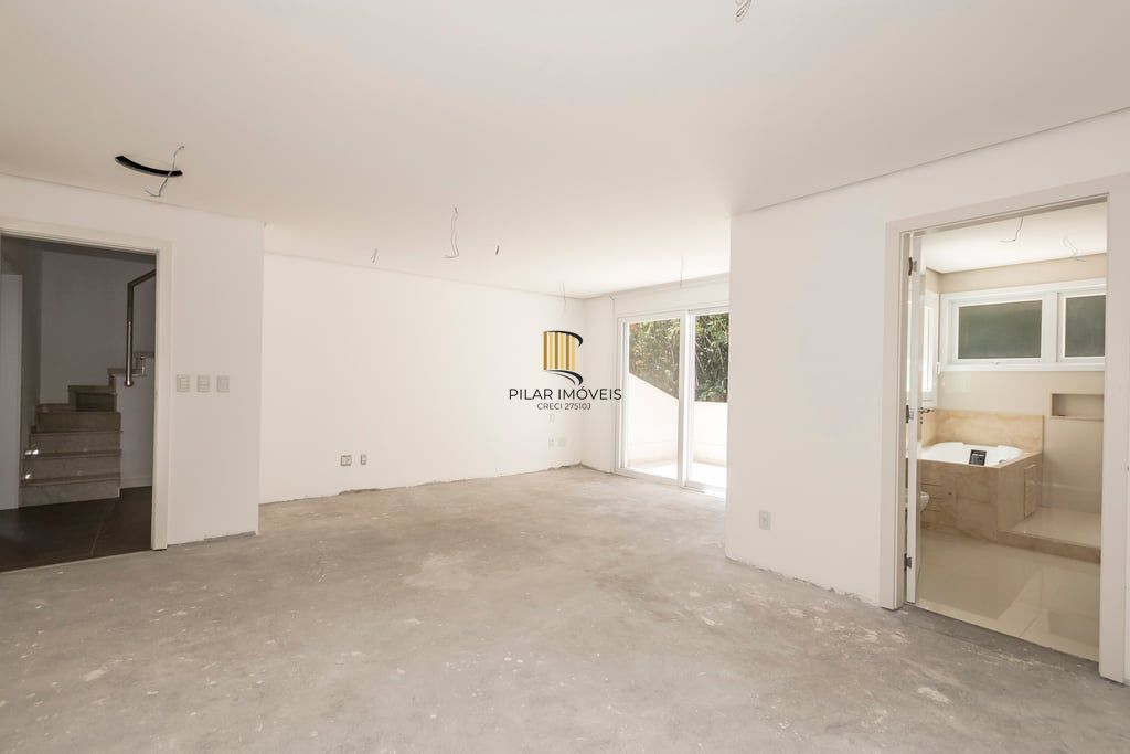 Casa de Condomínio 4 dormitórios no bairro Ipanema