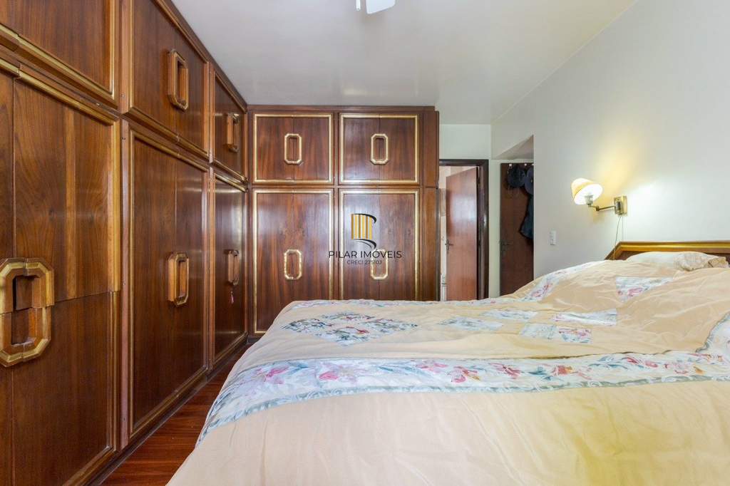 Apartamento 3 dormitórios no bairro Farroupilha