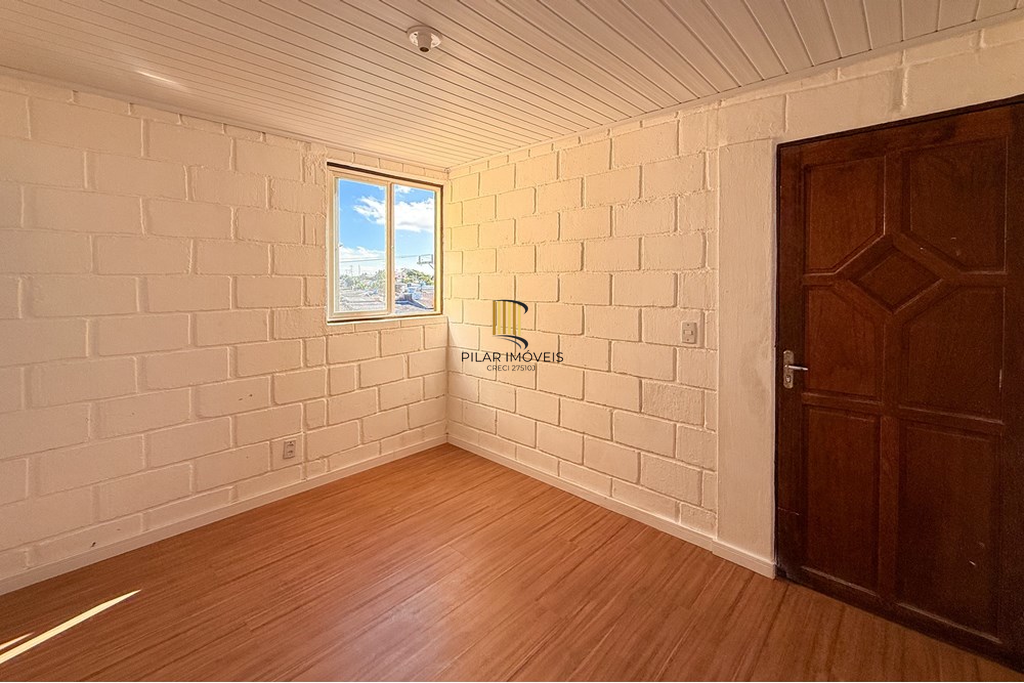Apartamento 2 dormitórios no bairro Guajuviras