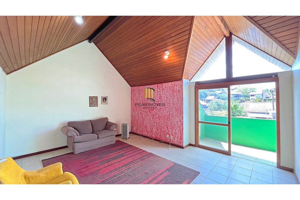 Casa de Condomínio 3 dormitórios no bairro Cavalhada
