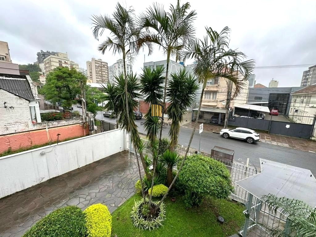 Apartamento 4 dormitórios no bairro Floresta