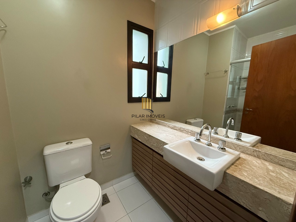 Cobertura 3 dormitórios no bairro Petrópolis