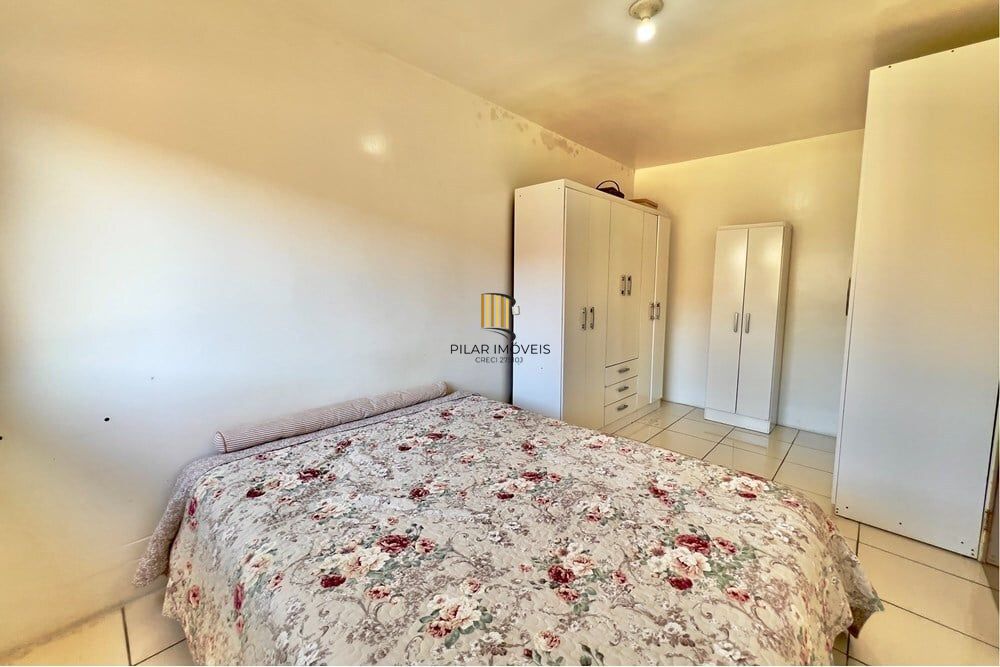 Casa de Condomínio 2 dormitórios no bairro Olaria