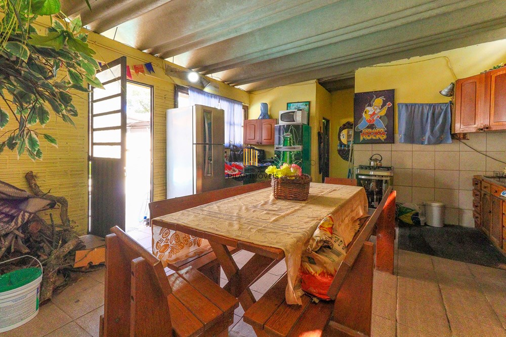 Casa 3 dormitórios no bairro Rubem Berta