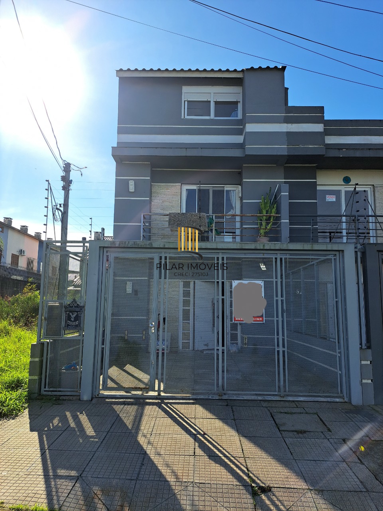 Casa 3 dormitórios no bairro Hípica