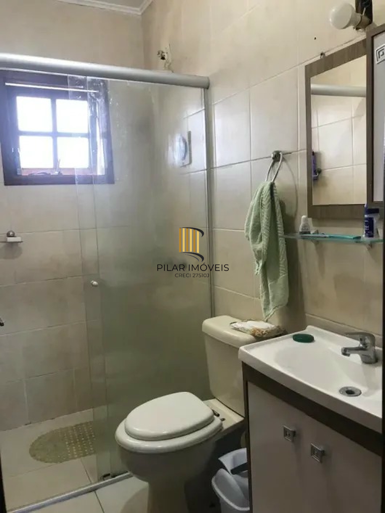 Casa 3 dormitórios no bairro Hípica