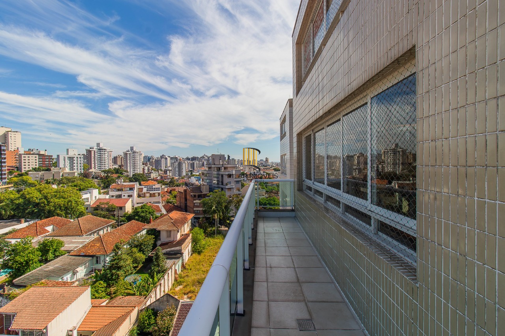 Cobertura 1 dormitório no bairro São João