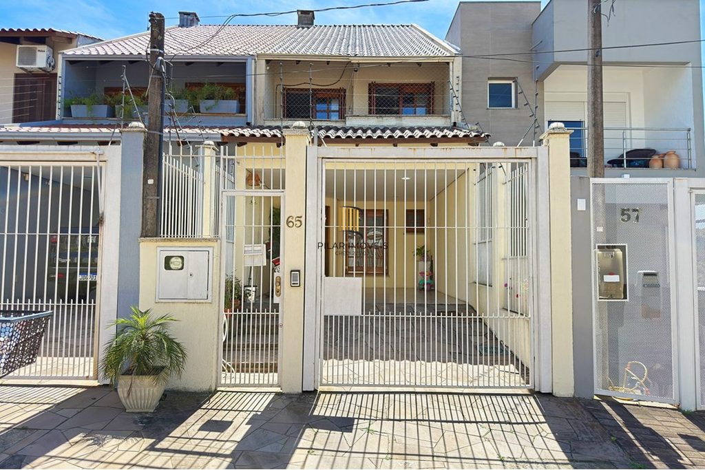 Casa 4 dormitórios no bairro Aberta dos Morros