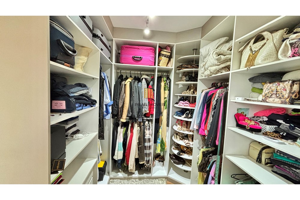 Casa 3 dormitórios no bairro Moinhos de Vento