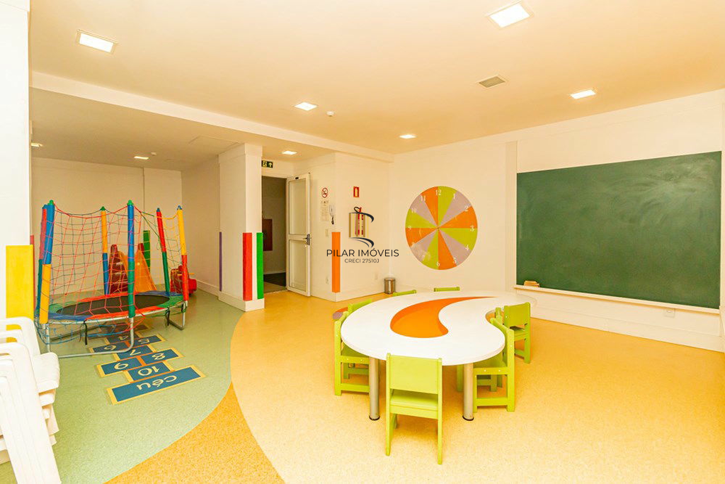 Apartamento 2 dormitórios no bairro Passo da Areia