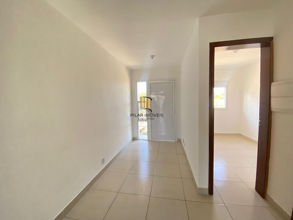 Casa 2 dormitórios no bairro Restinga
