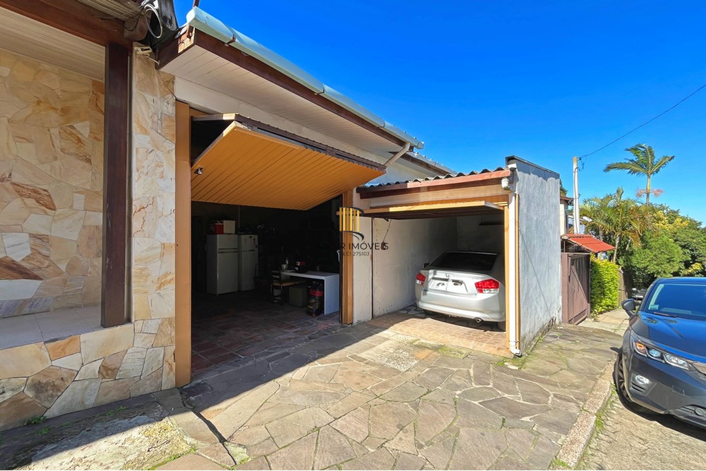 Casa 2 dormitórios no bairro Vila Nova