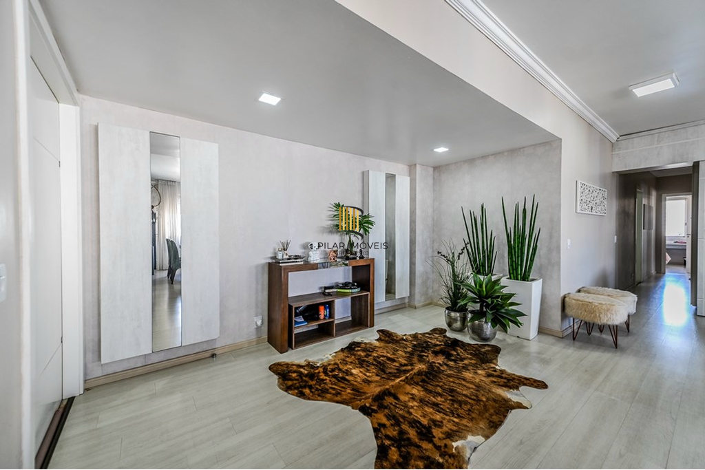 Apartamento 4 dormitórios no bairro Independência