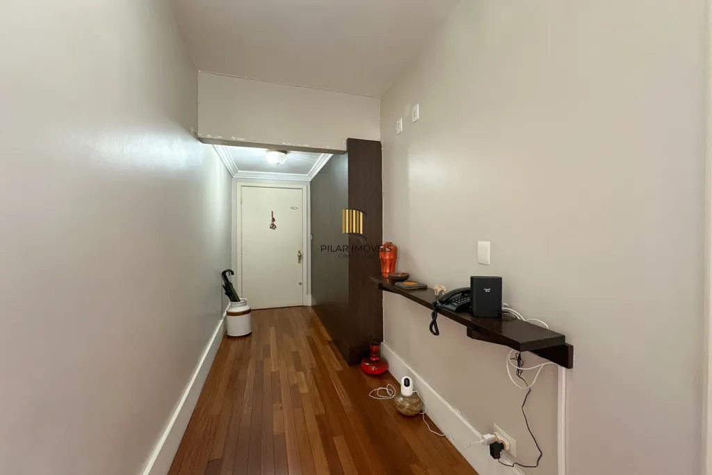 Apartamento 3 dormitórios no bairro Mont Serrat