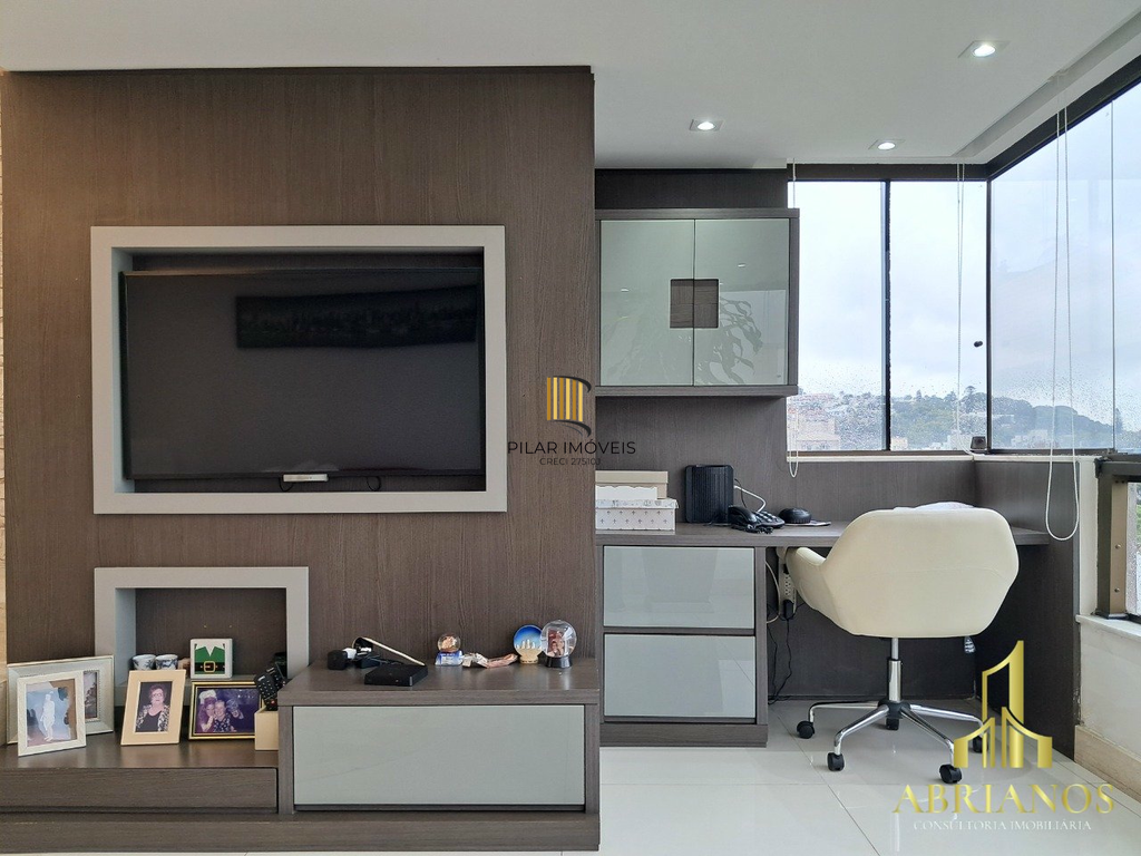 Cobertura 3 dormitórios no bairro Menino Deus