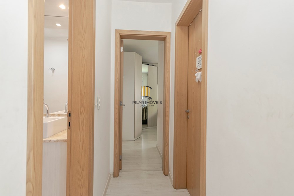 Apartamento 2 dormitórios no bairro Camaquã