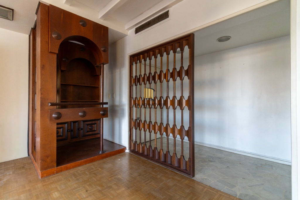 Apartamento 3 dormitórios no bairro Petrópolis