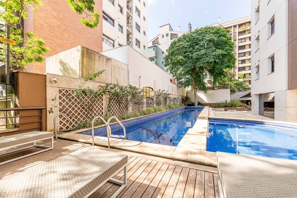 Apartamento 4 dormitórios no bairro Bela Vista