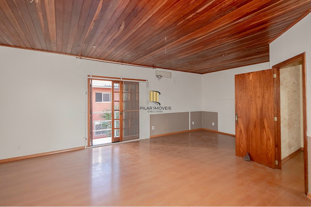 Casa 4 dormitórios no bairro Jardim Planalto