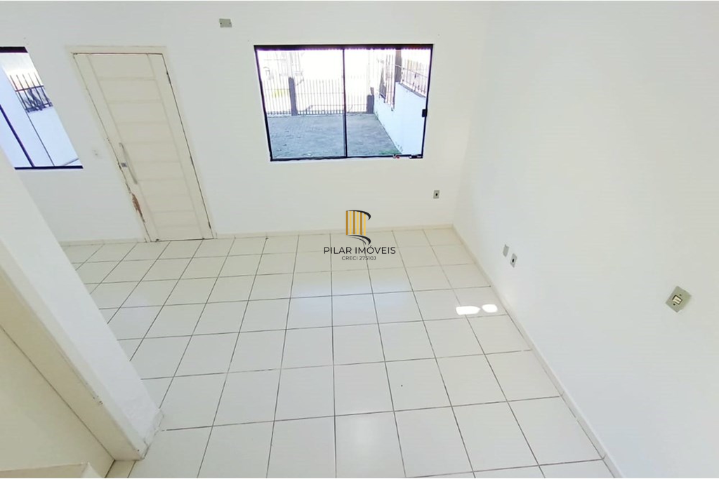 Casa 2 dormitórios no bairro Centro