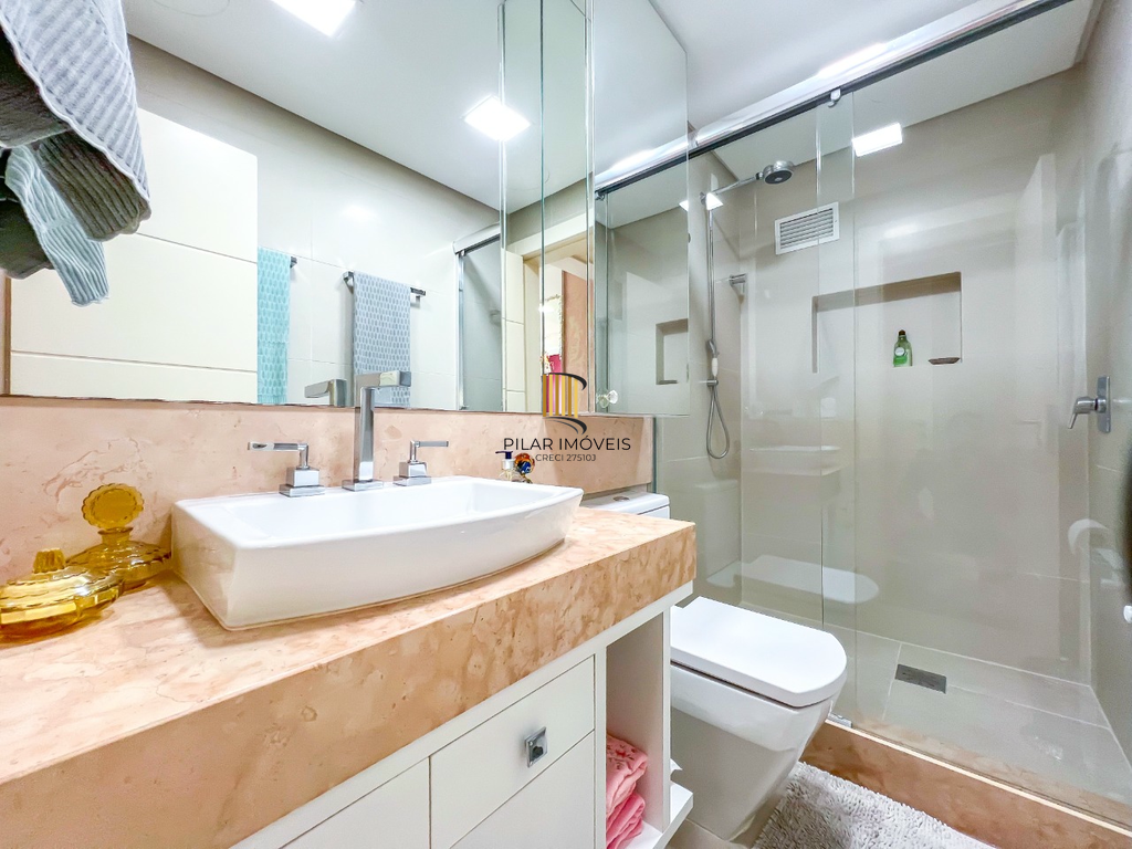 Apartamento 4 dormitórios no bairro Bela Vista