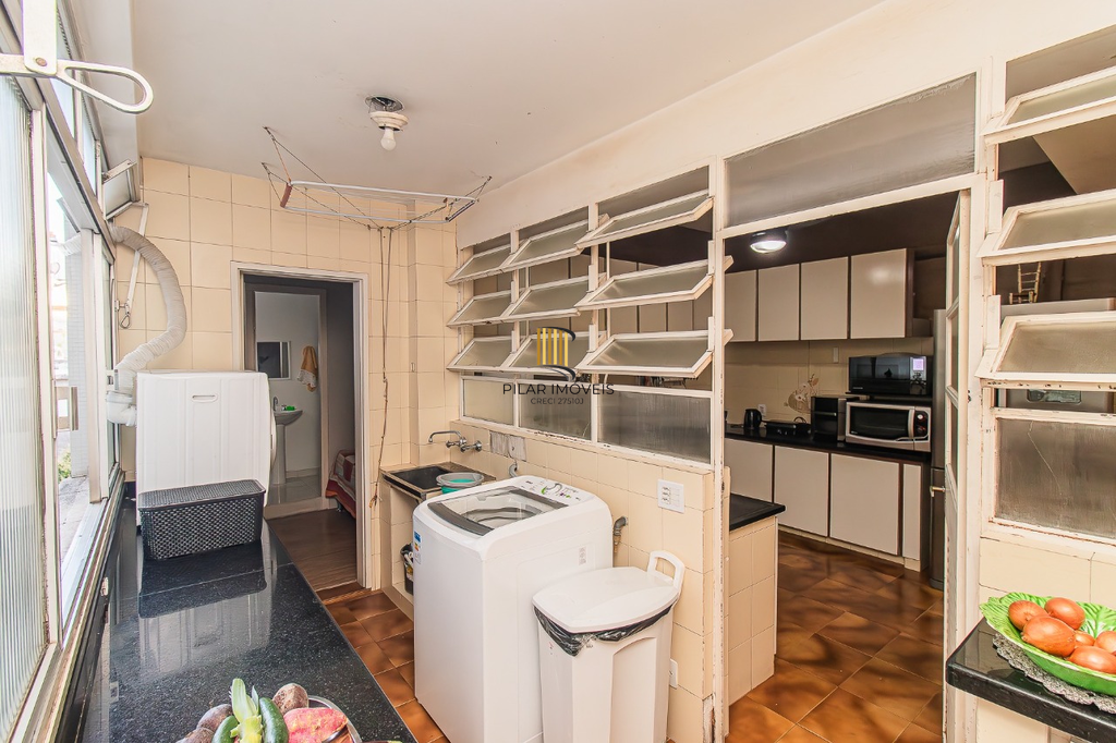 Apartamento 4 dormitórios no bairro Moinhos de Vento