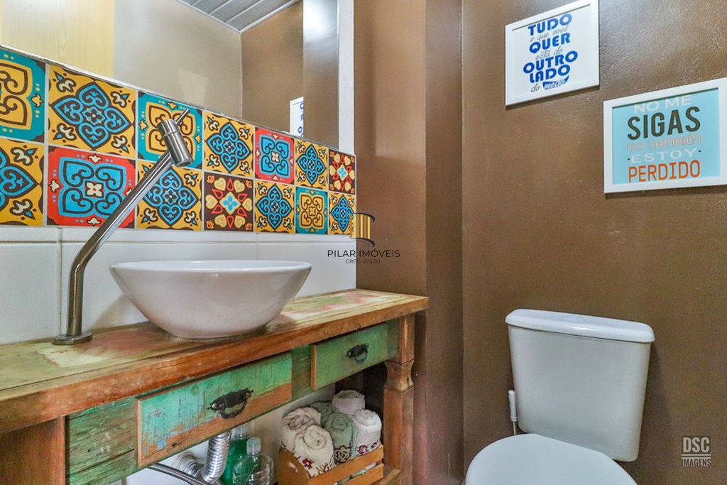 Casa de Condomínio 3 dormitórios no bairro Hípica