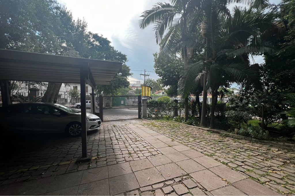 Apartamento 3 dormitórios no bairro Azenha