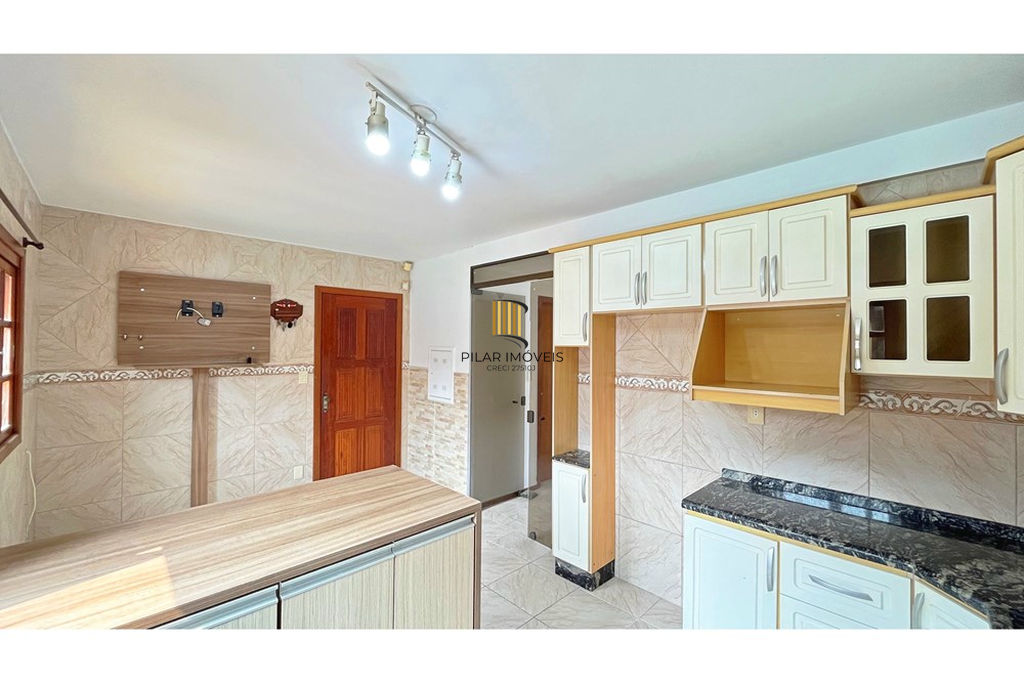 Casa 3 dormitórios no bairro Vila Nova