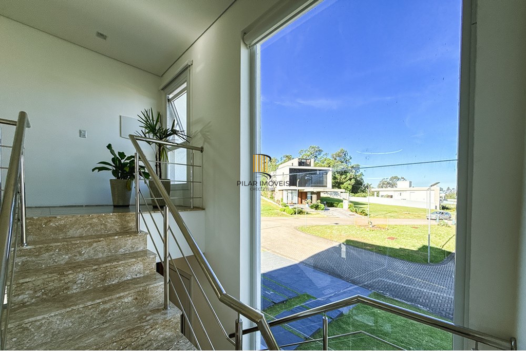 Casa de Condomínio 3 dormitórios no bairro Sanga Funda