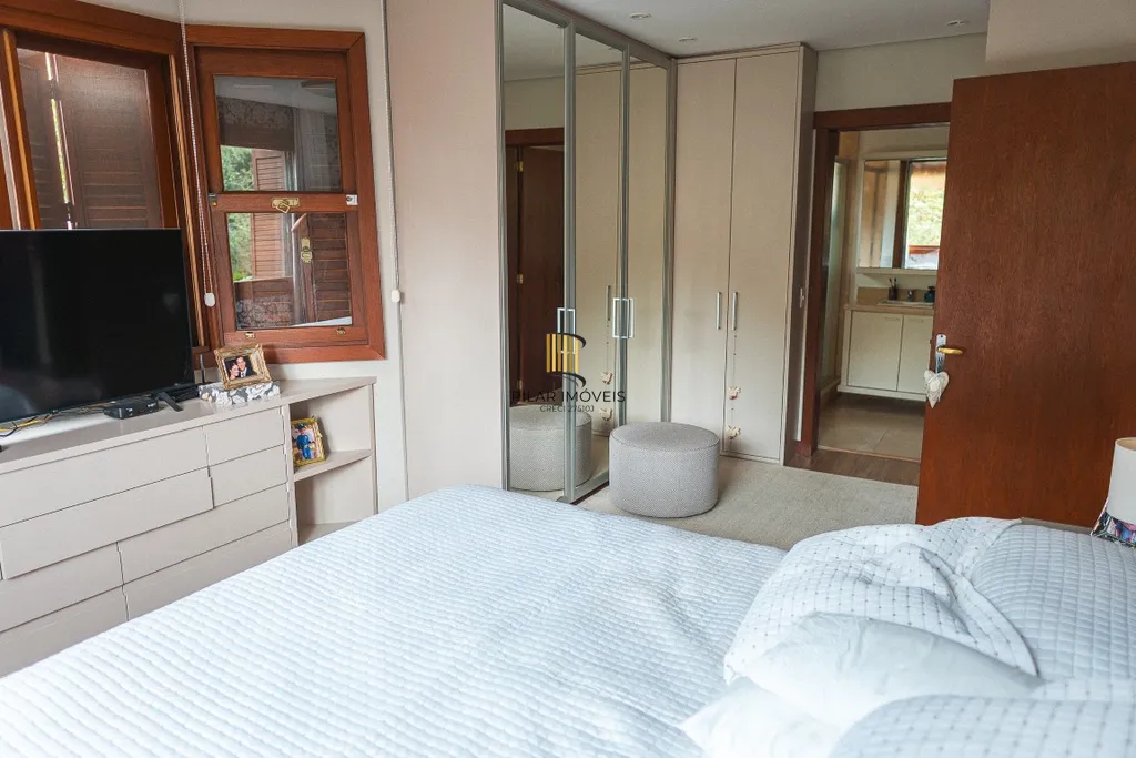 Casa de Condomínio 3 dormitórios no bairro Tristeza