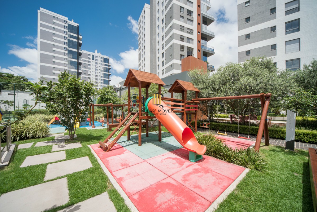 Apartamento 4 dormitórios no bairro Jardim Europa
