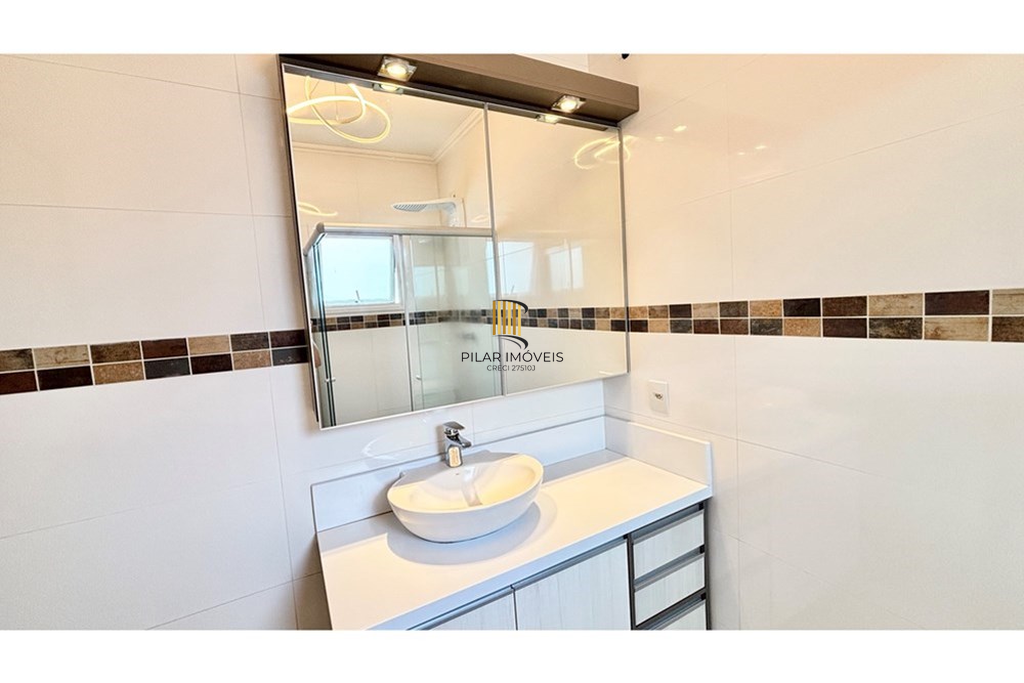 Casa 3 dormitórios no bairro Moinhos de Vento