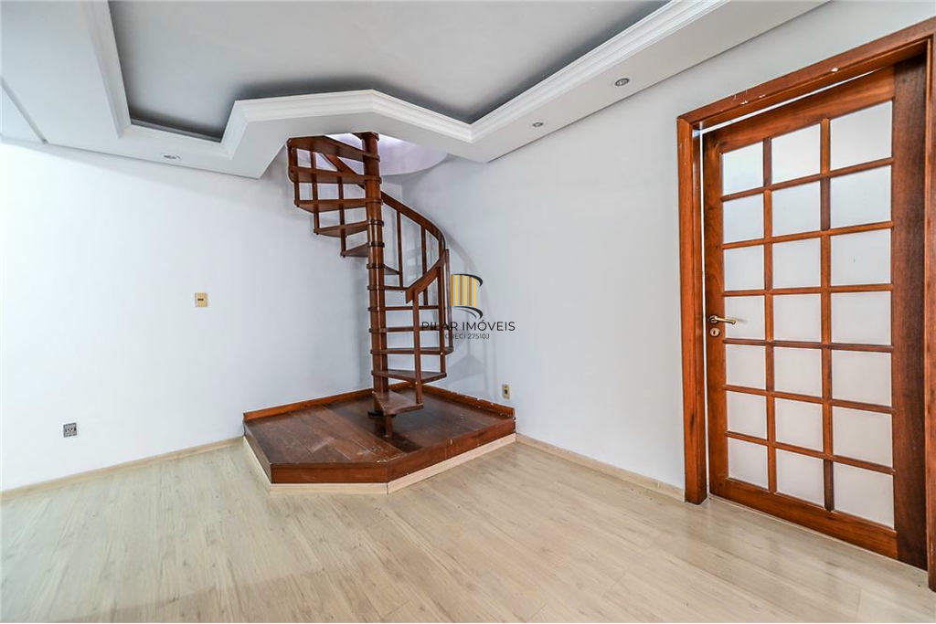 Cobertura 3 dormitórios no bairro Medianeira