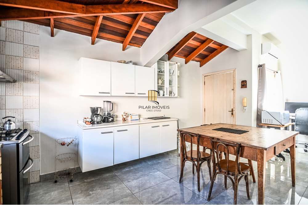 Casa 3 dormitórios no bairro Santa Tereza