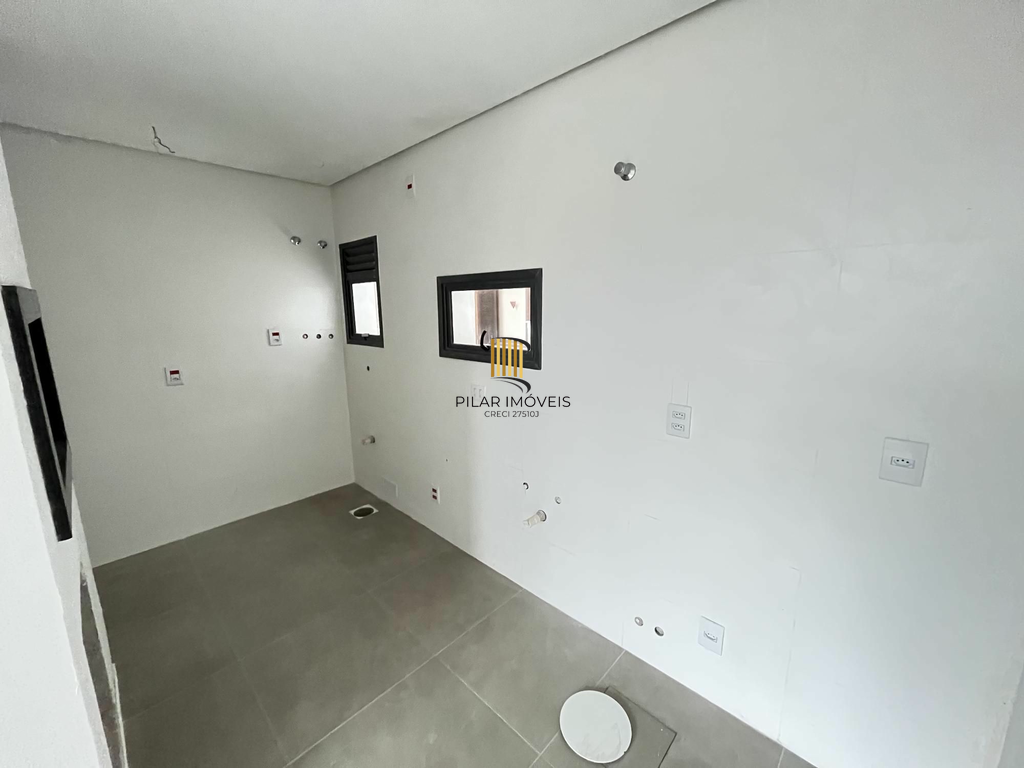 Apartamento 2 dormitórios no bairro Três Figueiras