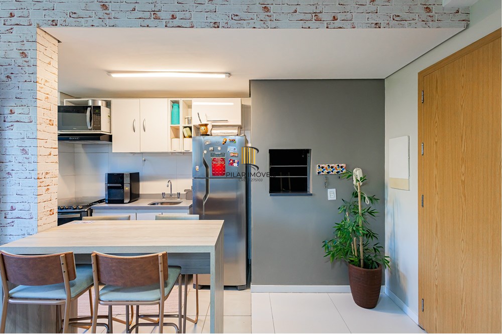 Apartamento 2 dormitórios no bairro Passo da Areia