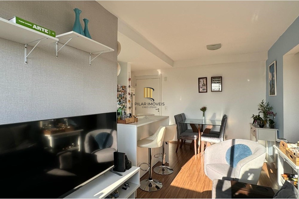 Apartamento 2 dormitórios no bairro Humaitá