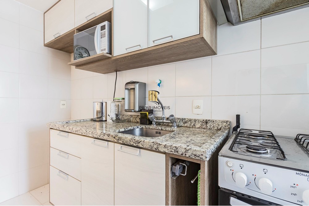 Apartamento 2 dormitórios no bairro Vila Ipiranga