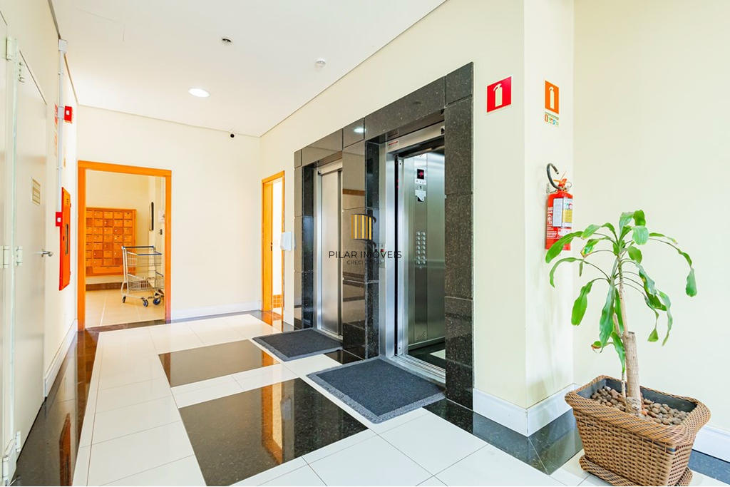 Apartamento 3 dormitórios no bairro Petrópolis