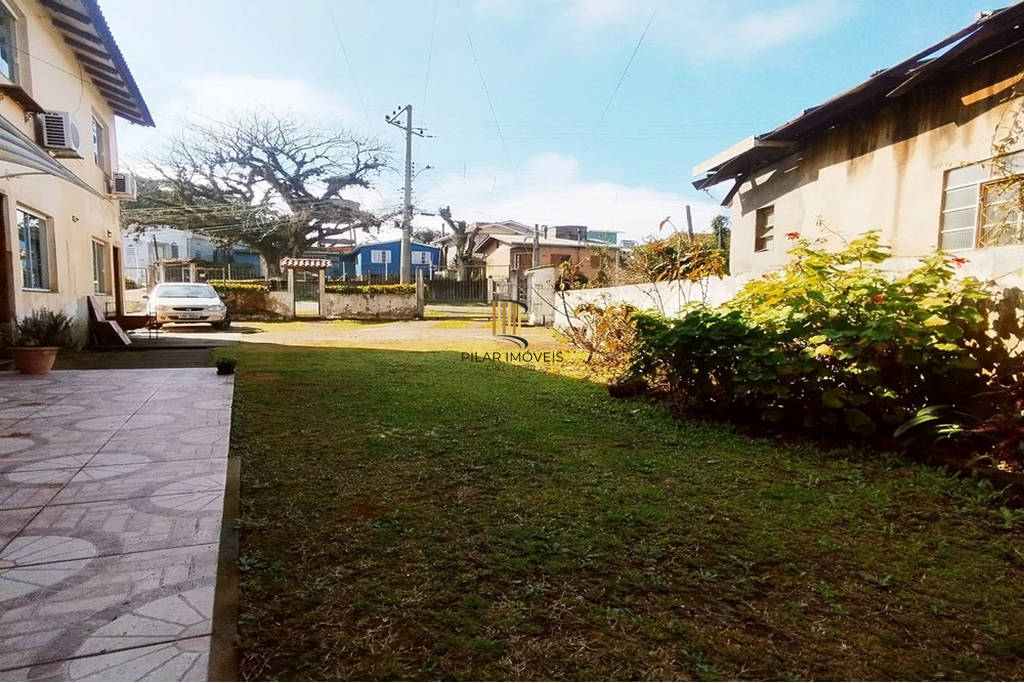 Casa 2 dormitórios no bairro Viamópolis