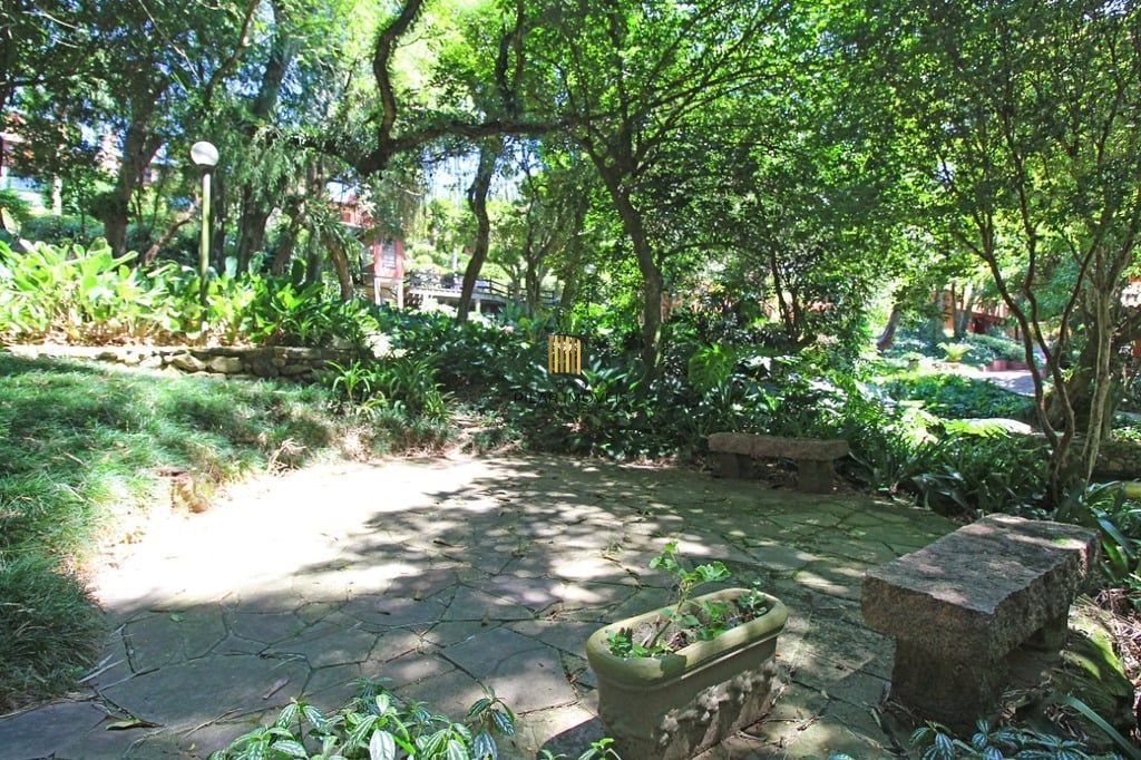Casa de Condomínio 4 dormitórios no bairro Santa Tereza