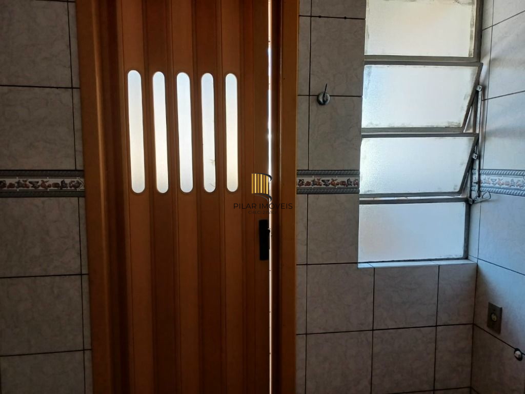 Apartamento 2 dormitórios no bairro Rubem Berta