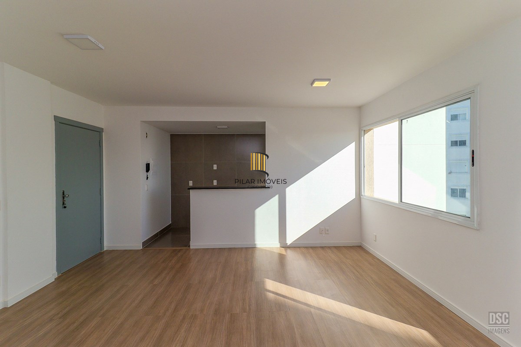 Apartamento 2 dormitórios no bairro Vila Ipiranga