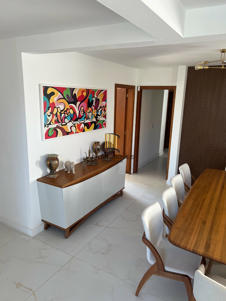 Casa 5 dormitórios no bairro Praia de Atlântida