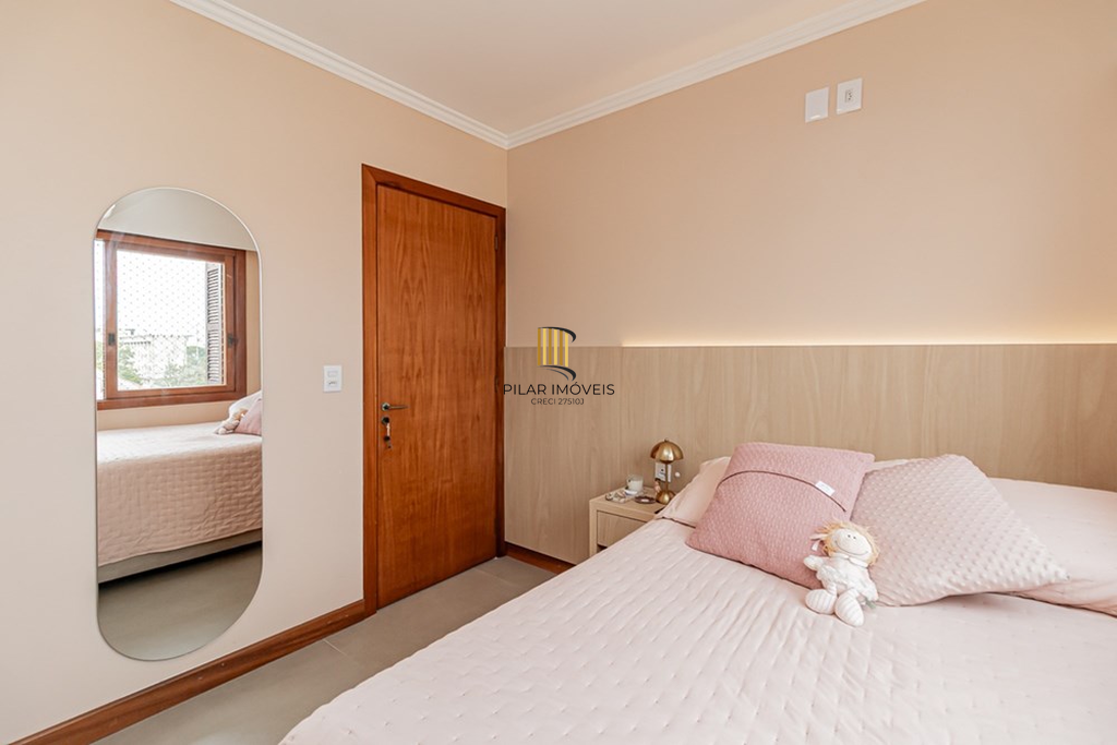 Apartamento 3 dormitórios no bairro Menino Deus