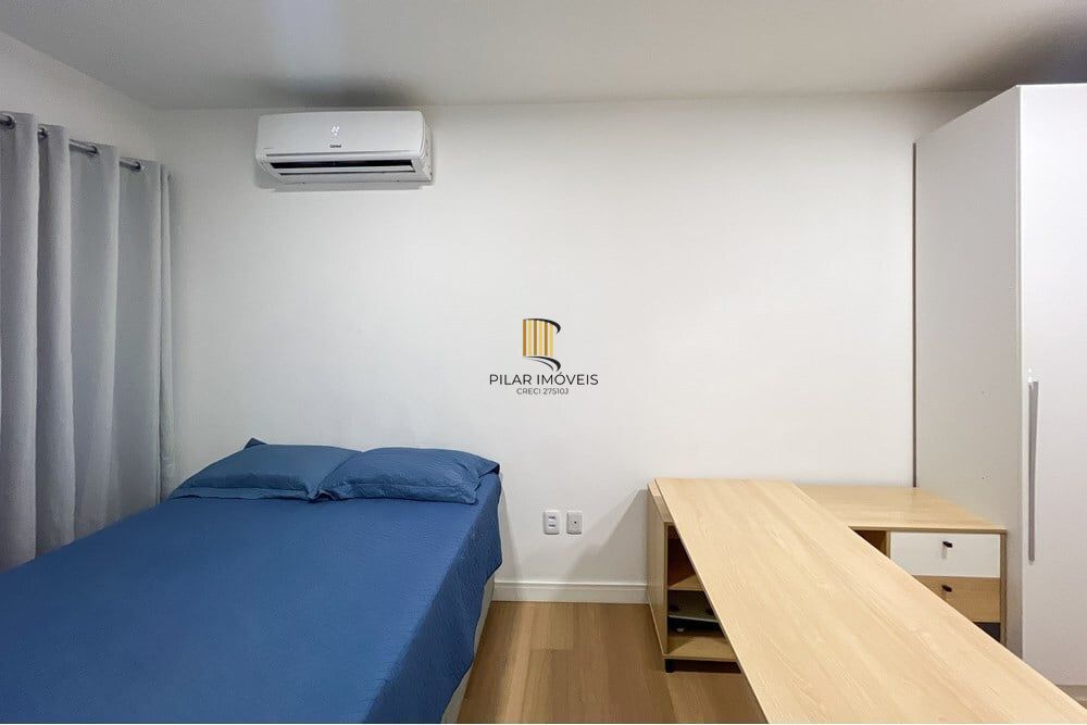 Casa de Condomínio 3 dormitórios no bairro Niterói